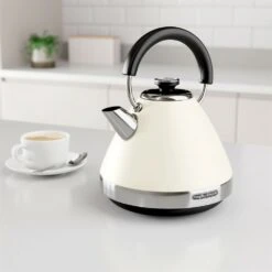 Morphy Richards Venture Cream Pyramid Kettle -Morphy Richards Sales 2024 100132 lifestyle